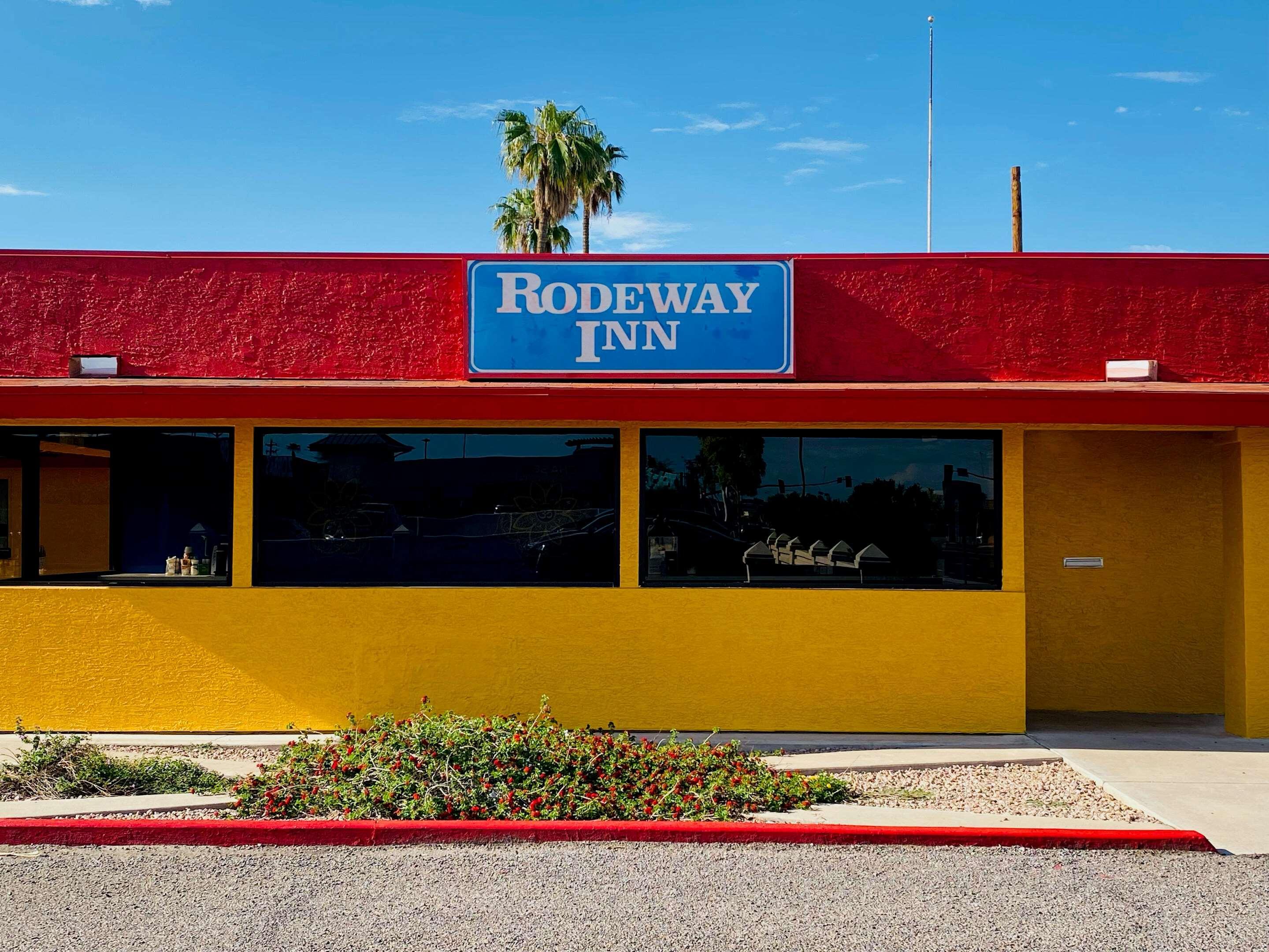 Rodeway Inn Old Town Scottsdale Exteriör bild