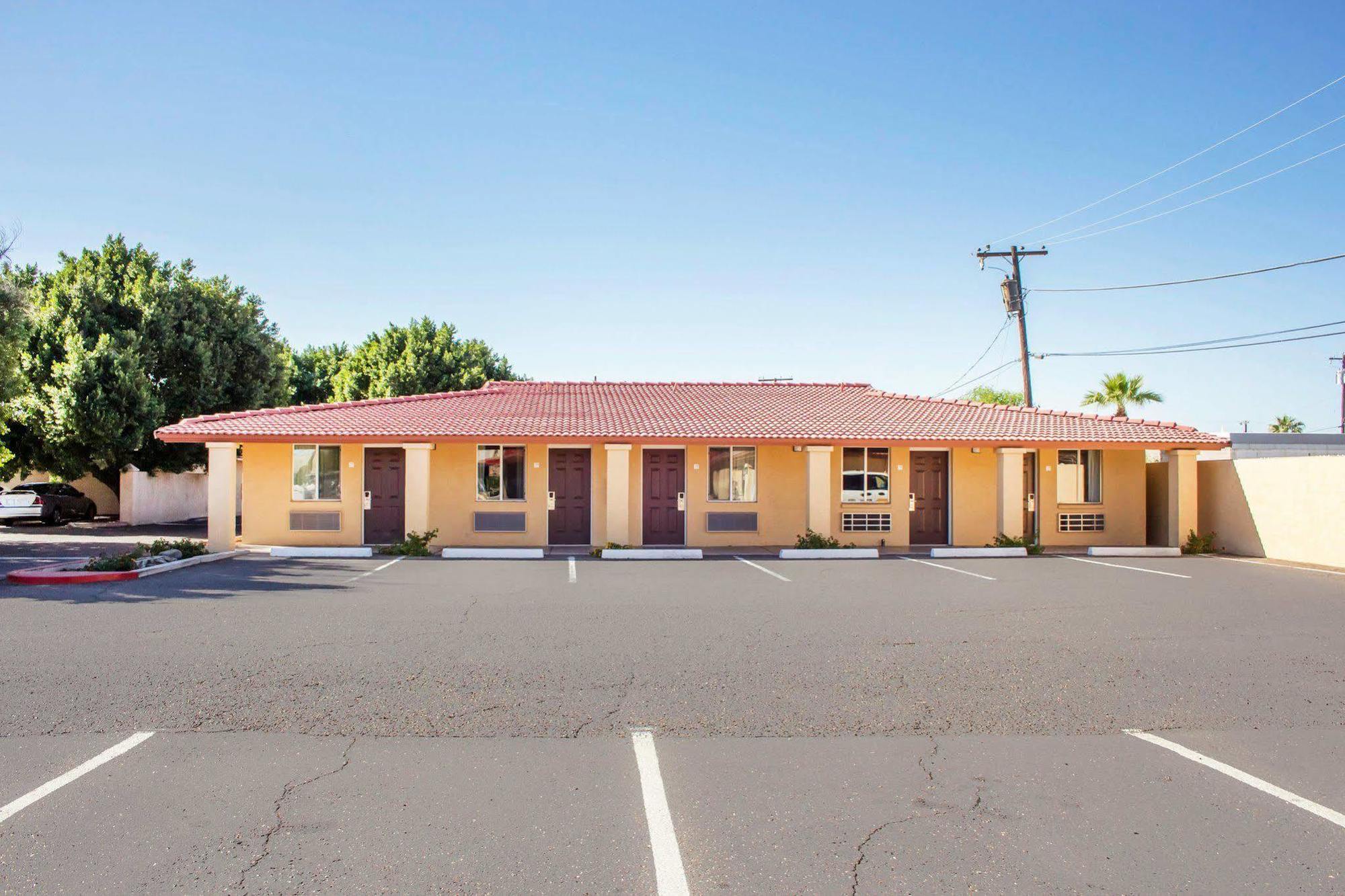 Rodeway Inn Old Town Scottsdale Exteriör bild